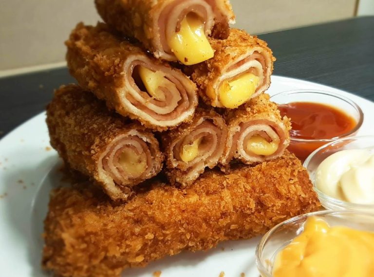 Deep Fried Ham and Cheese Rolls | worldofcooking.net