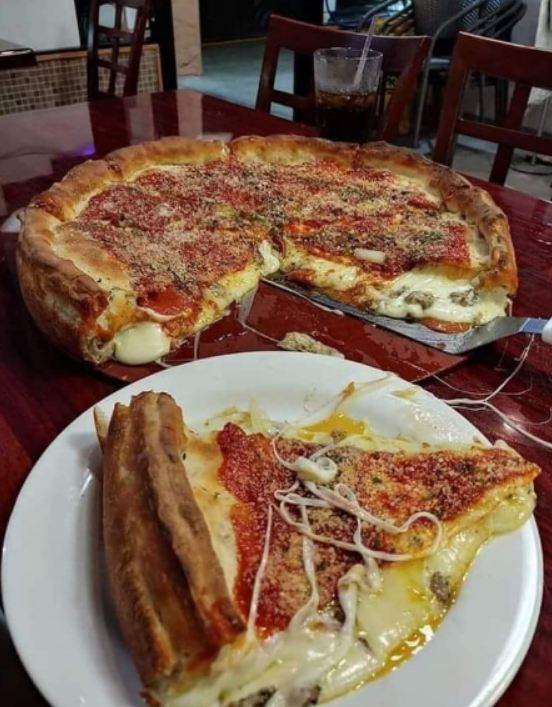 A Chicago Pizza