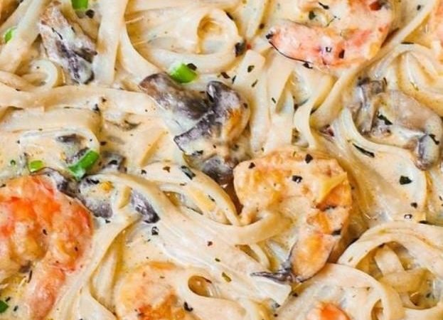 CREAMY SHRIMP PASTA WITH MUSHROOMS - You're gonna back after all