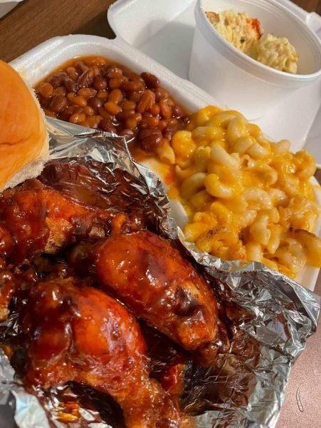 Bbq Chicken Macaroni And Cheese Baked Beans And Potato Salad