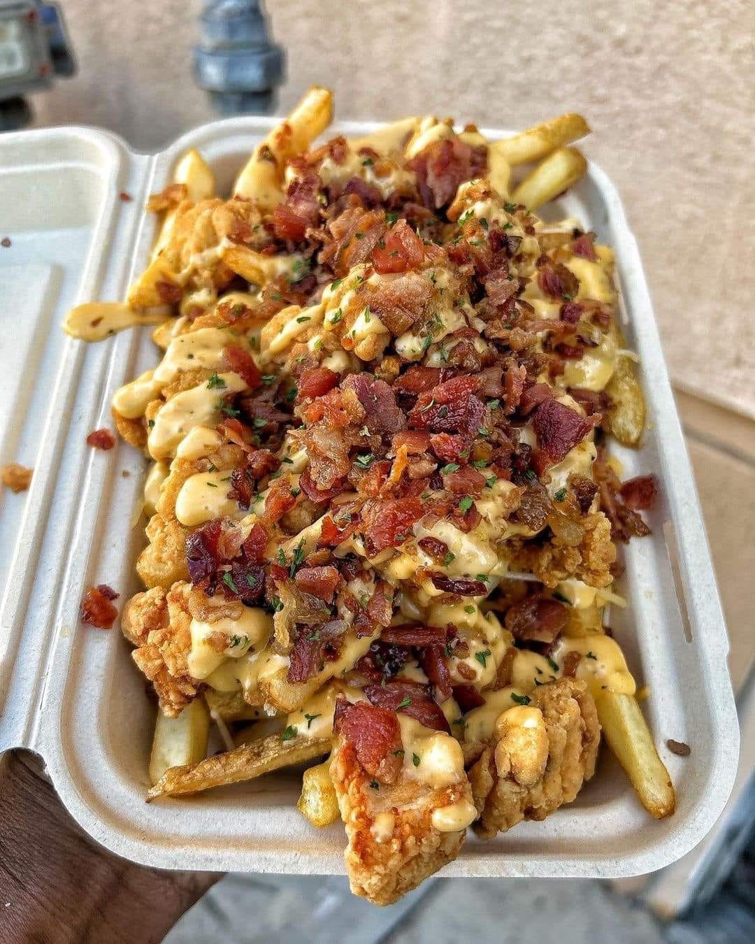 Chicken Bacon Parmesan Fries‼