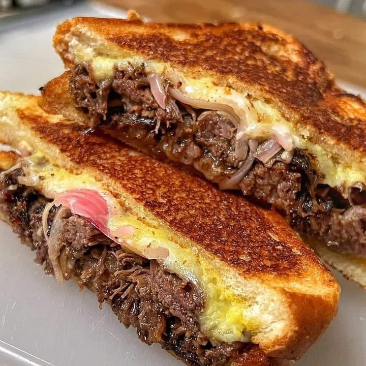 Braised Short Rib Grilled Cheese with Caramelized Onions