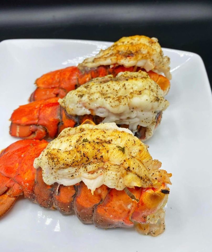 Lemon Garlic Lobsters Tails