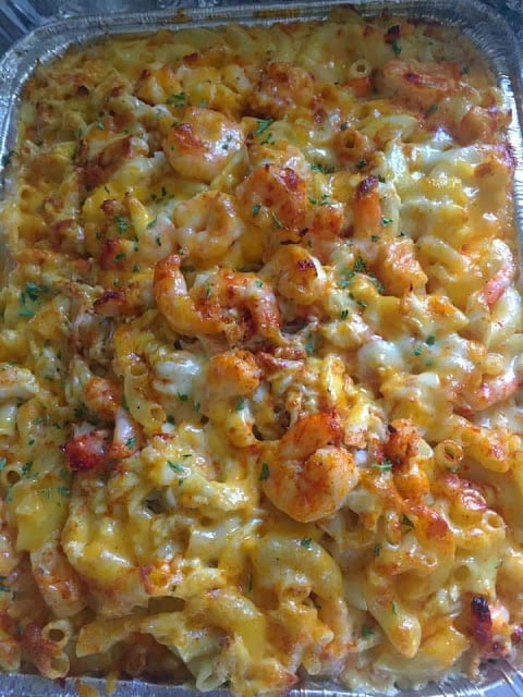 Seafood Mac and Cheese Delight