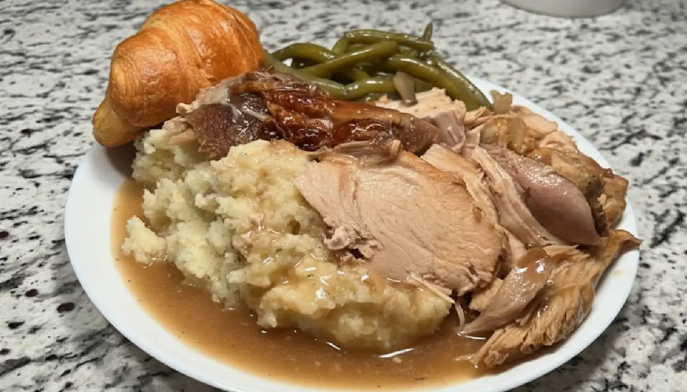 A photo of a Perfect Turkey Gravy