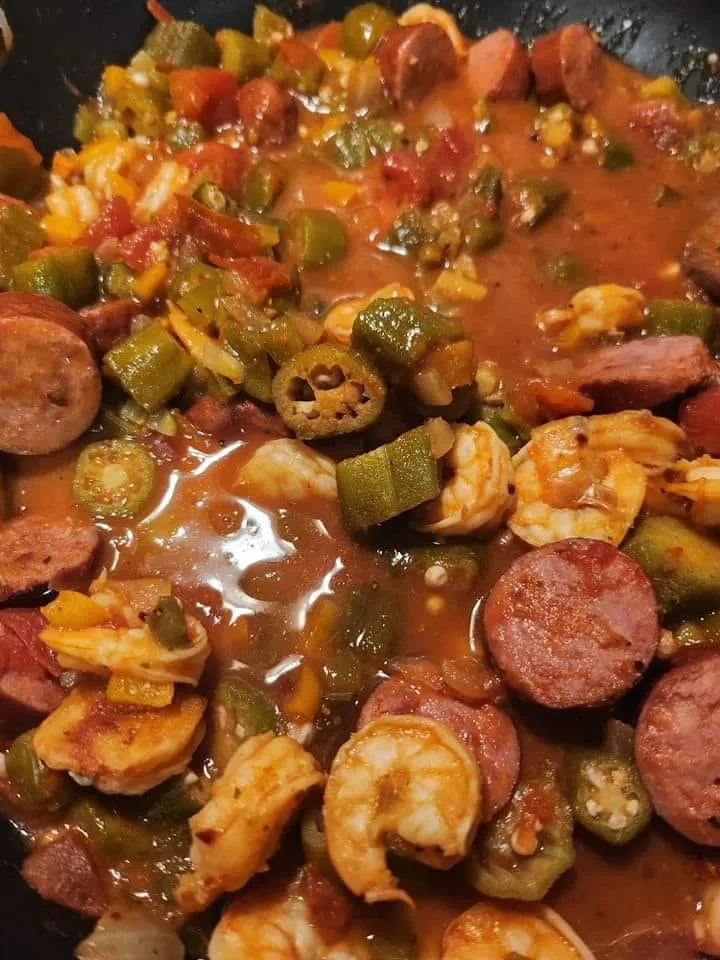 Tomato Okra Shrimp and Sausage Recipe | worldofcooking.net