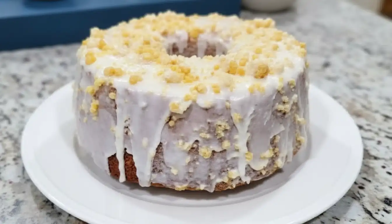Lemon Crunch Pound Cake