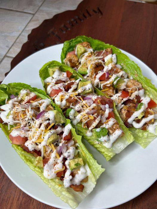 Chicken, Bacon, Ranch Lettuce Bowls Recipe | worldofcooking.net