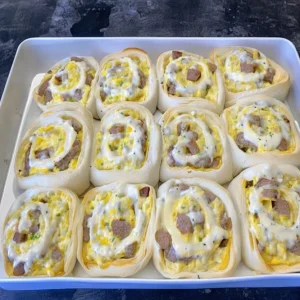 Breakfast Rolls with Egg, Cheese, and Sausage: A Nutritious, High-Protein Start to Your Day